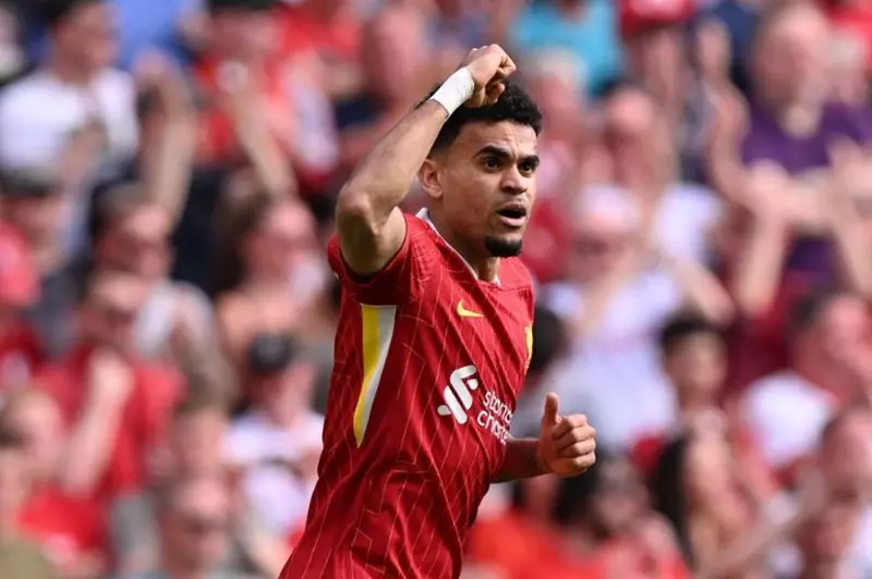 لويس دياز لاعب ليفربول